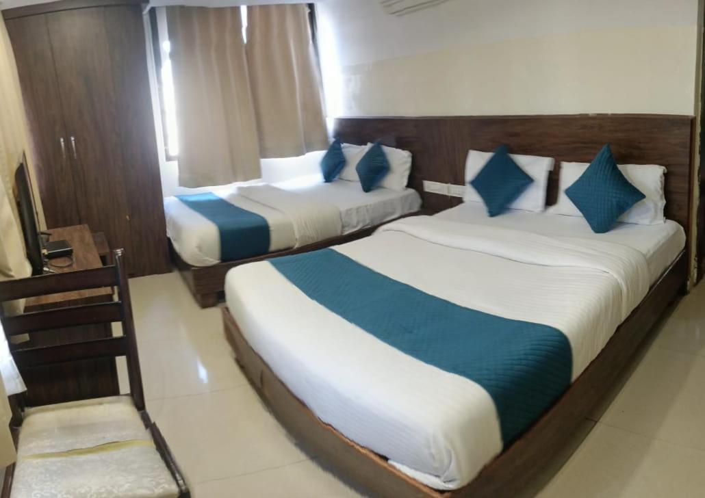 Shreenath Ji Inn Udaipur Eksteriør billede